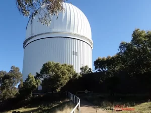 Photo of the outside of the Siding Spring Observatory